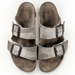 Birkenstock Arizona Camo Sandals Women’s Size EUR 37 Double Buckle